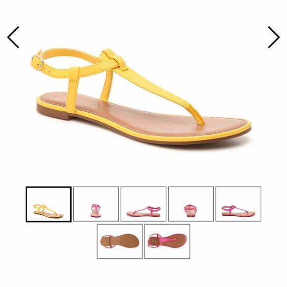 Kelly & Katie Tellah Yellow Sandal - Picture 1 of 8